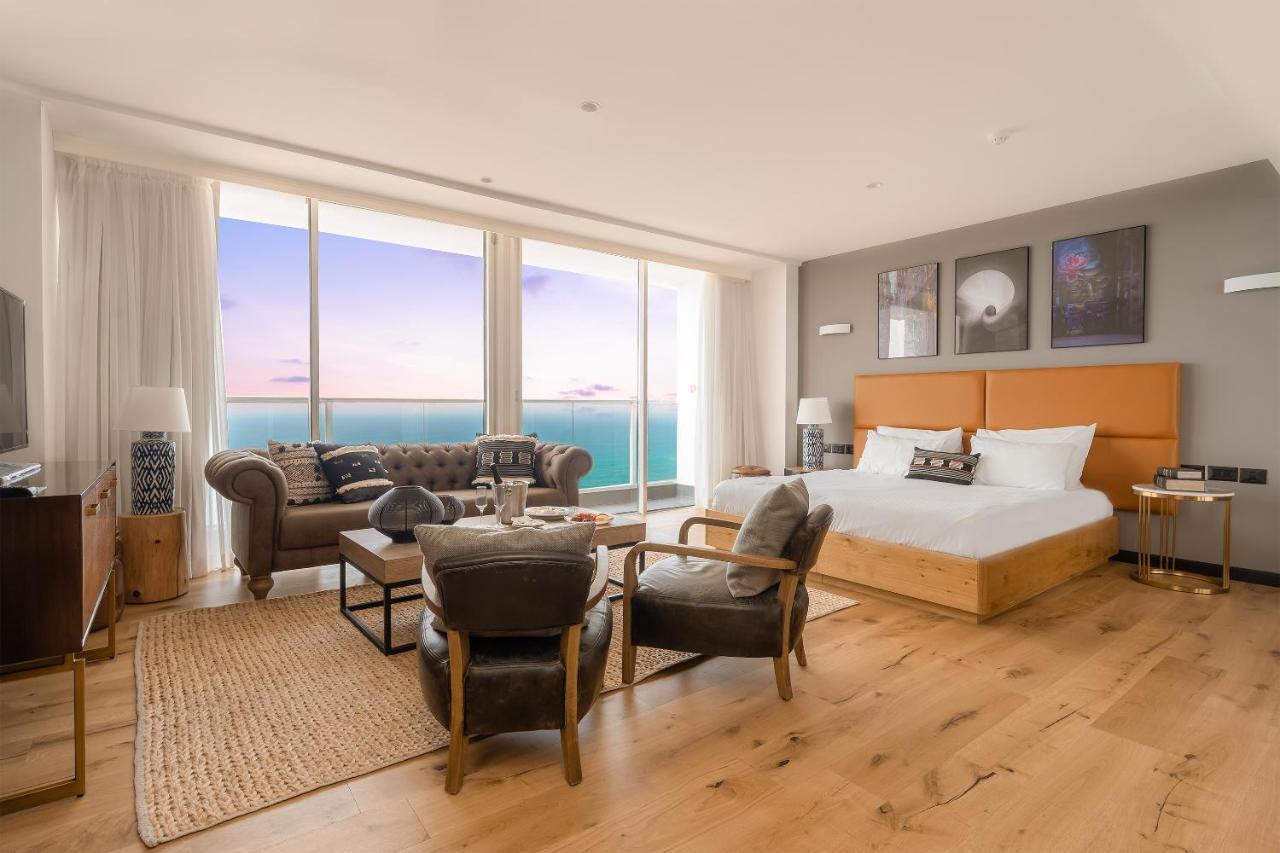 Ramada Resort Hadera Beach المظهر الخارجي الصورة