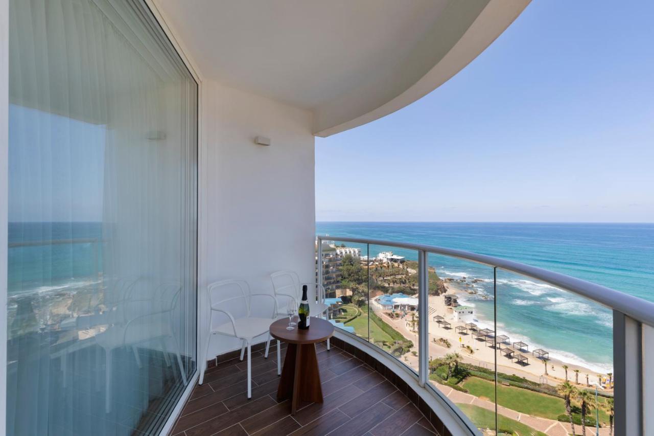 Ramada Resort Hadera Beach المظهر الخارجي الصورة