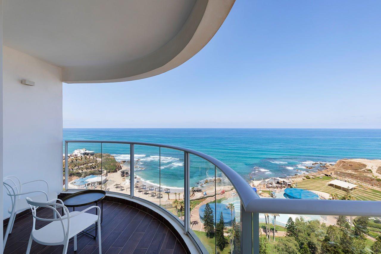 Ramada Resort Hadera Beach المظهر الخارجي الصورة