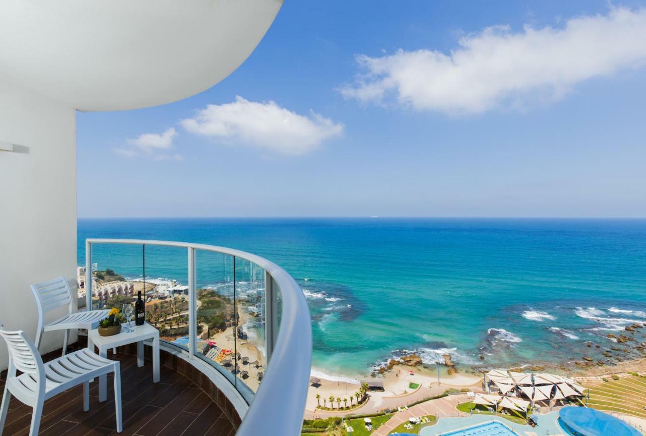 Ramada Resort Hadera Beach المظهر الخارجي الصورة