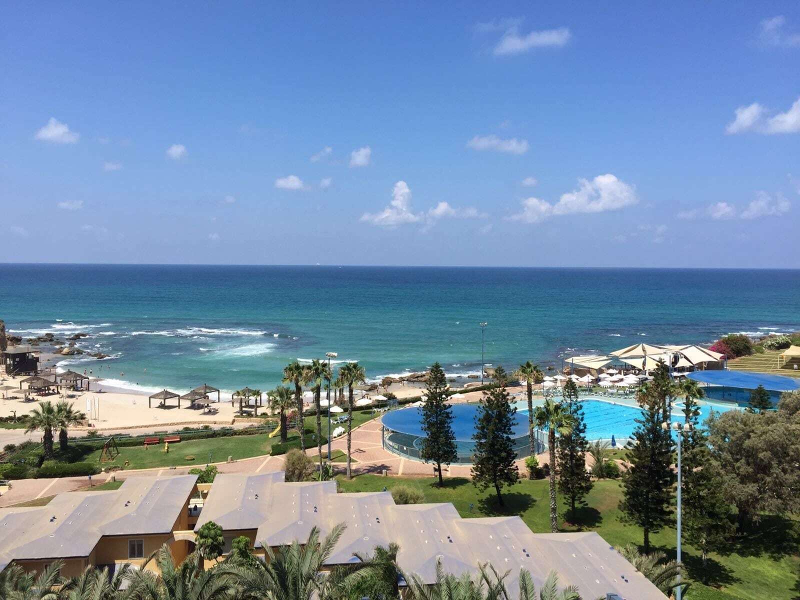 Ramada Resort Hadera Beach المظهر الخارجي الصورة
