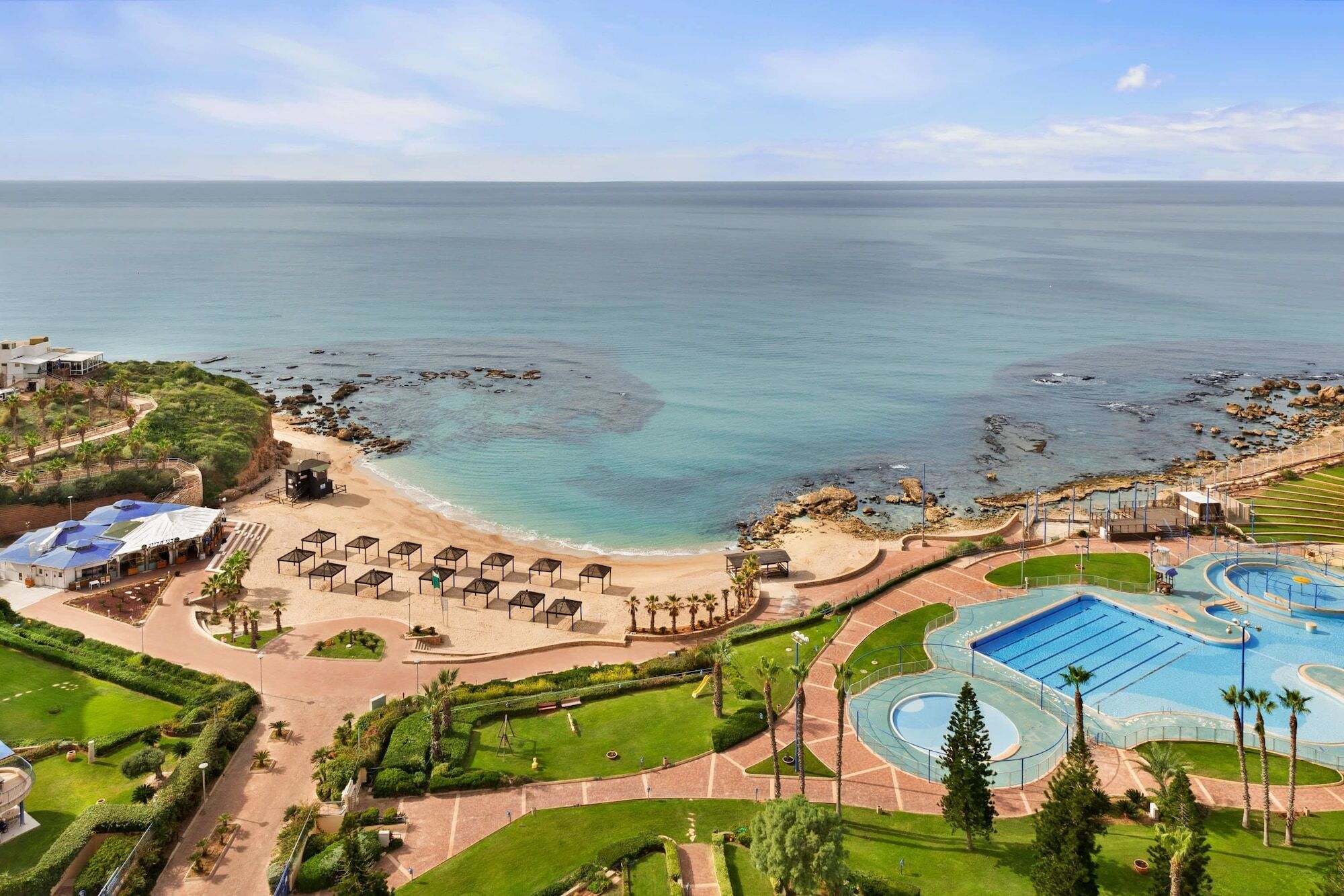 Ramada Resort Hadera Beach المظهر الخارجي الصورة